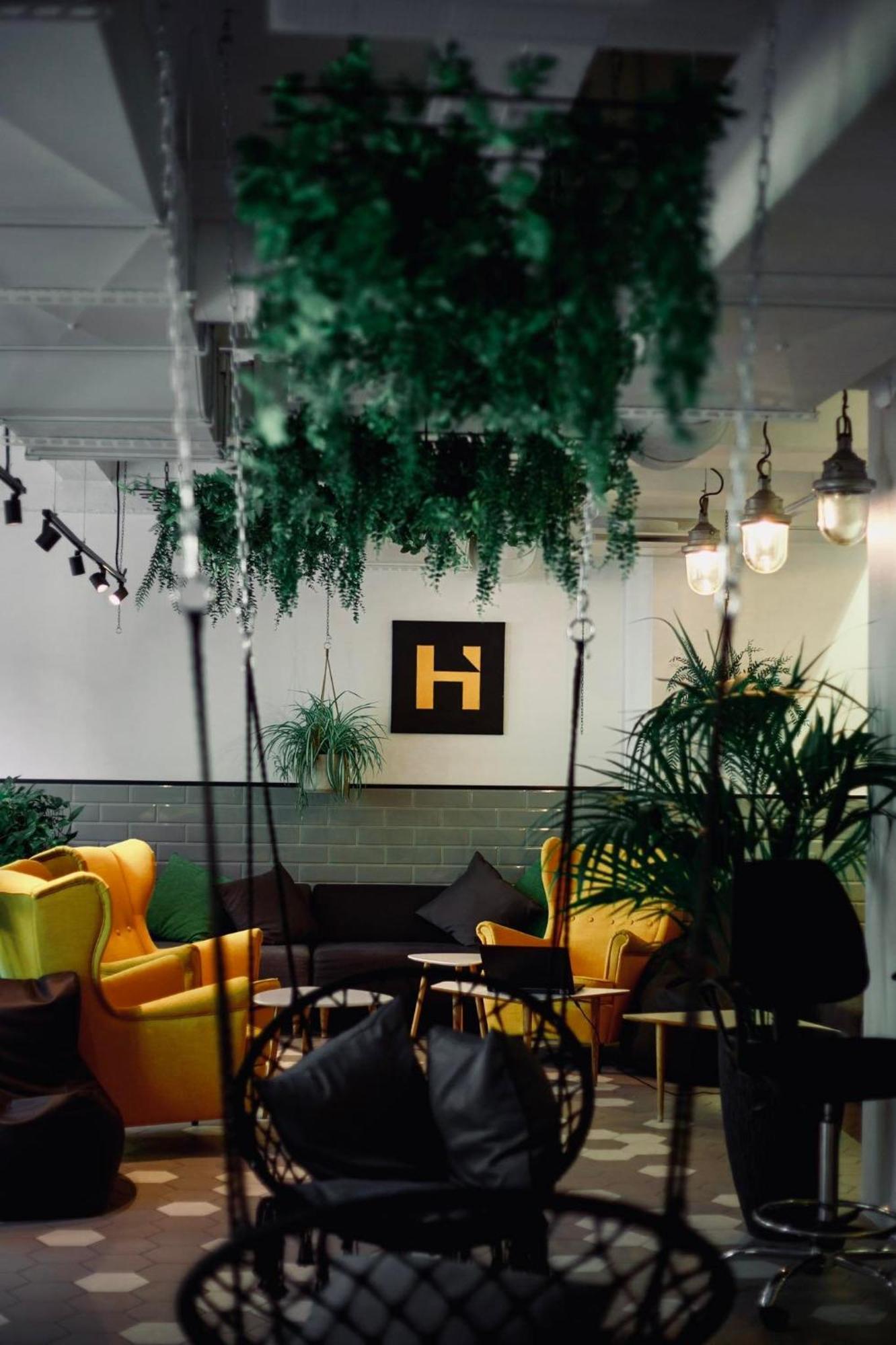 Hektor Design Hostel Тарту Екстериор снимка