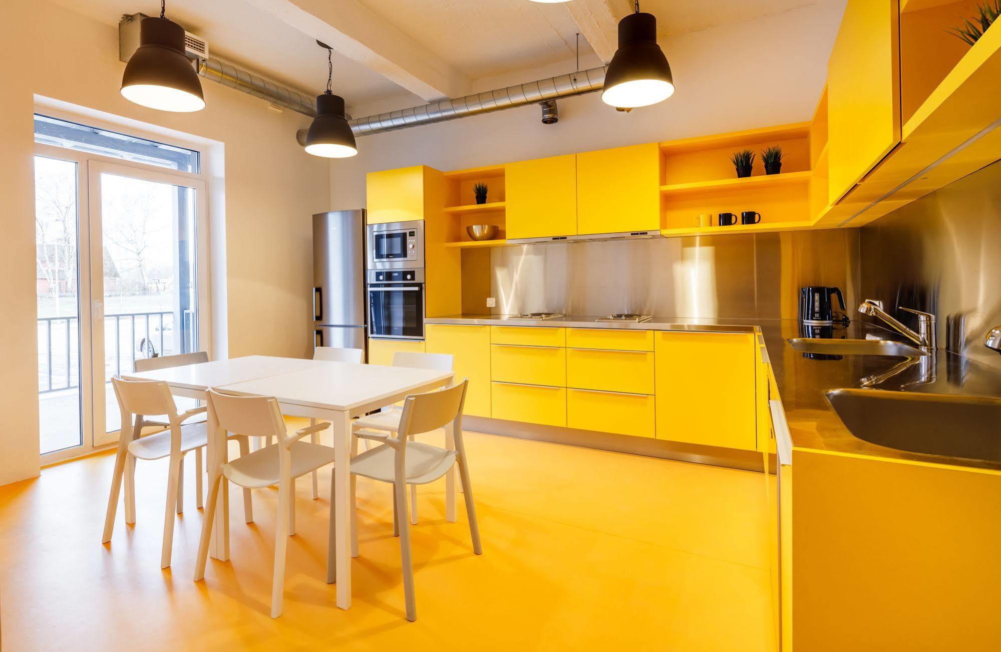 Hektor Design Hostel Тарту Екстериор снимка