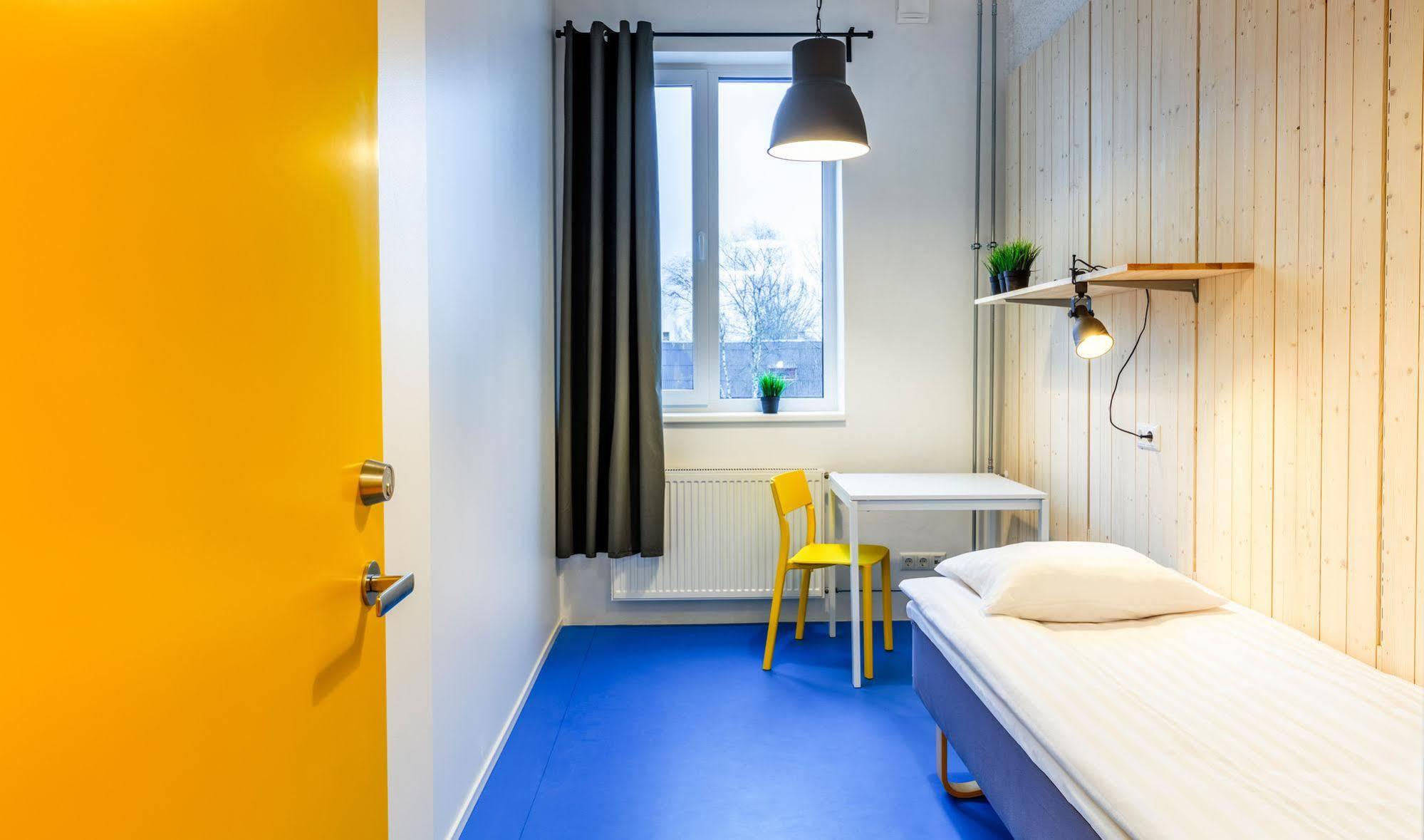 Hektor Design Hostel Тарту Екстериор снимка