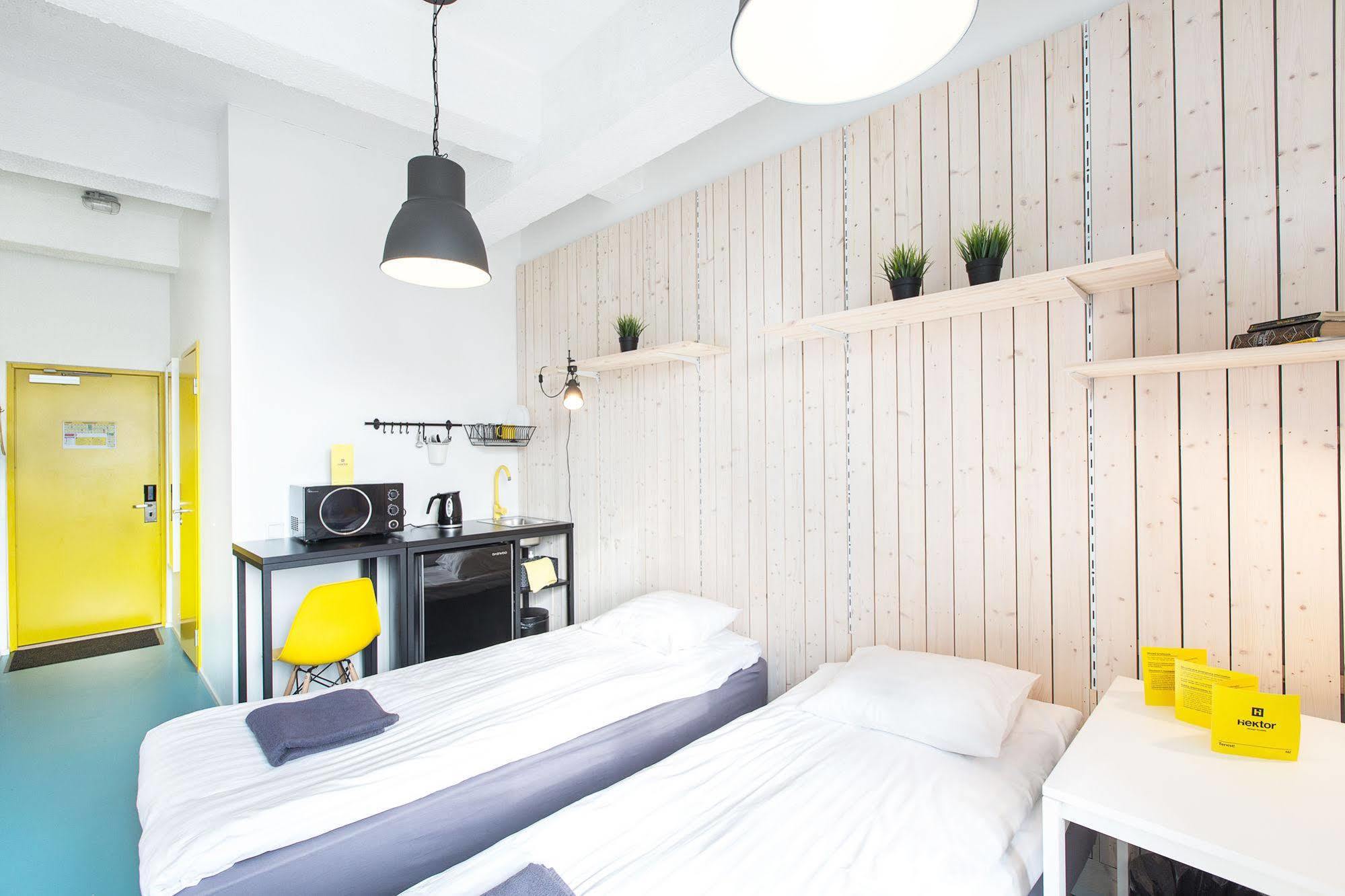 Hektor Design Hostel Тарту Екстериор снимка